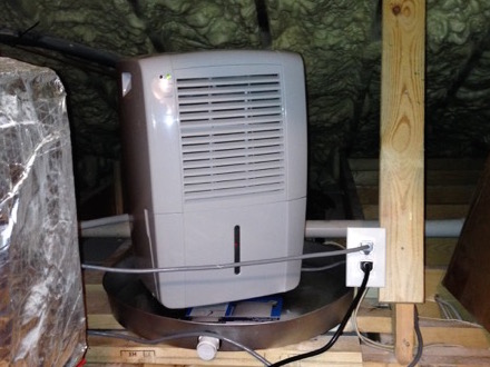 Dehumidifier-heat-water-vapor-condensation-evaporation.jpg